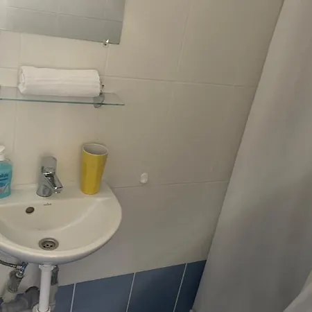 Szin-haz (adults Only) *