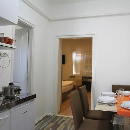 Szin-Haz Apartman (Adults Only) Gyula